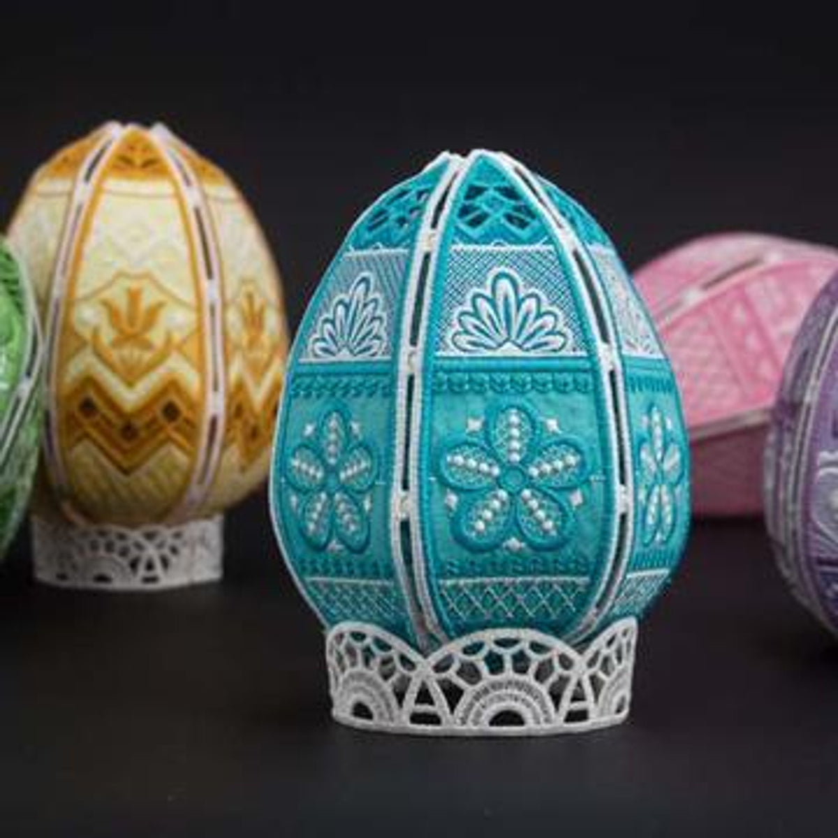 In-Store: Sewing &amp; Supper ~ Free Standing Lace Easter Eggs - Machine Embroidery Class