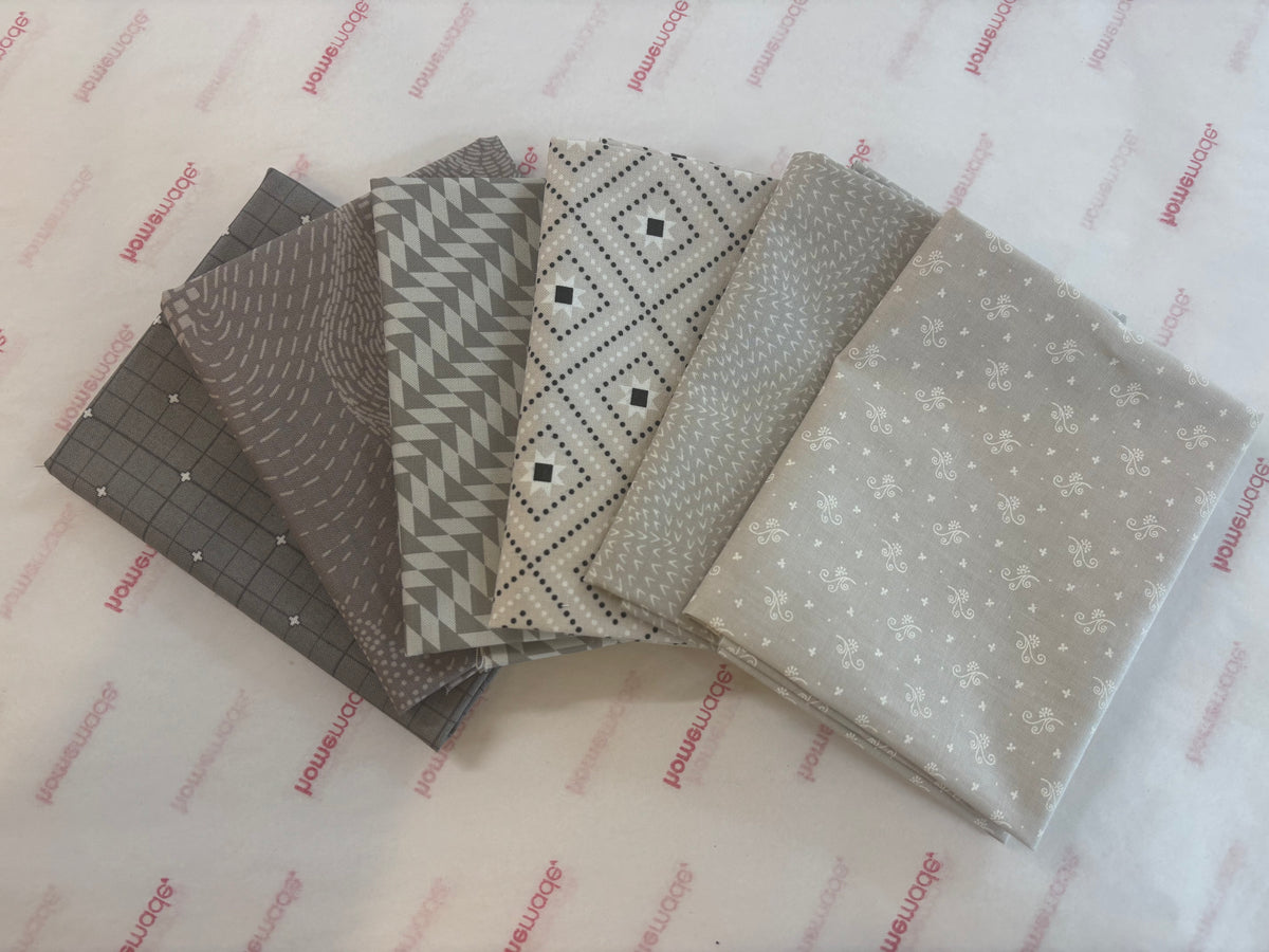 Gray Fat Quarter Bundle - 6pcs