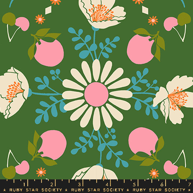 Moda - Ruby Star Society - Melody Miller - Juicy -Poppy Garden in Sarah Green