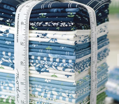 Shoreline - 11 Fat Quarter Bundle (Blues/Beige)