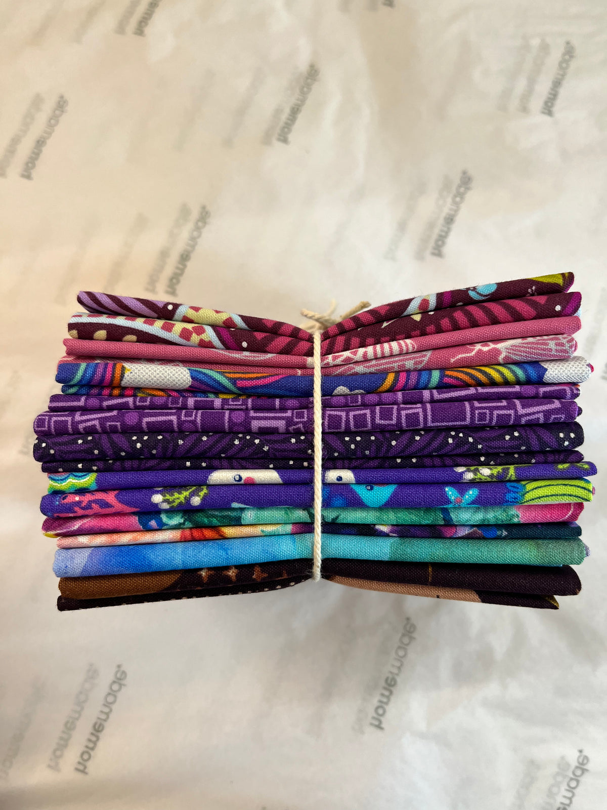 9 Fat Quarter Bundle - Purple